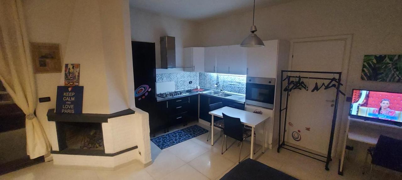 Appartamento Suite Deluxe Climatiz Cucina Giardino Wifi Smart Tv Amazon Prime Video Inclusi Aci Bonaccorsi Extérieur photo